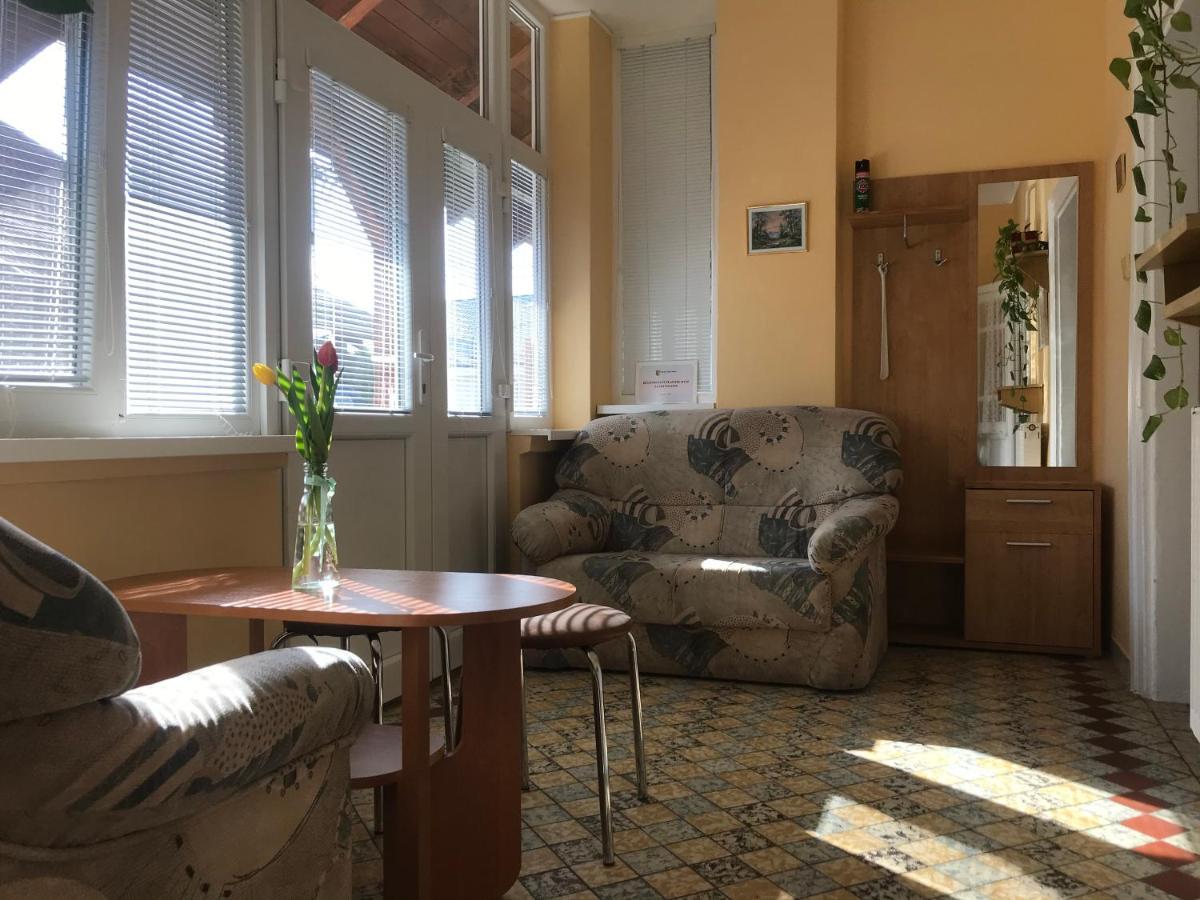 Apartman U Karla Veľký Meder المظهر الخارجي الصورة