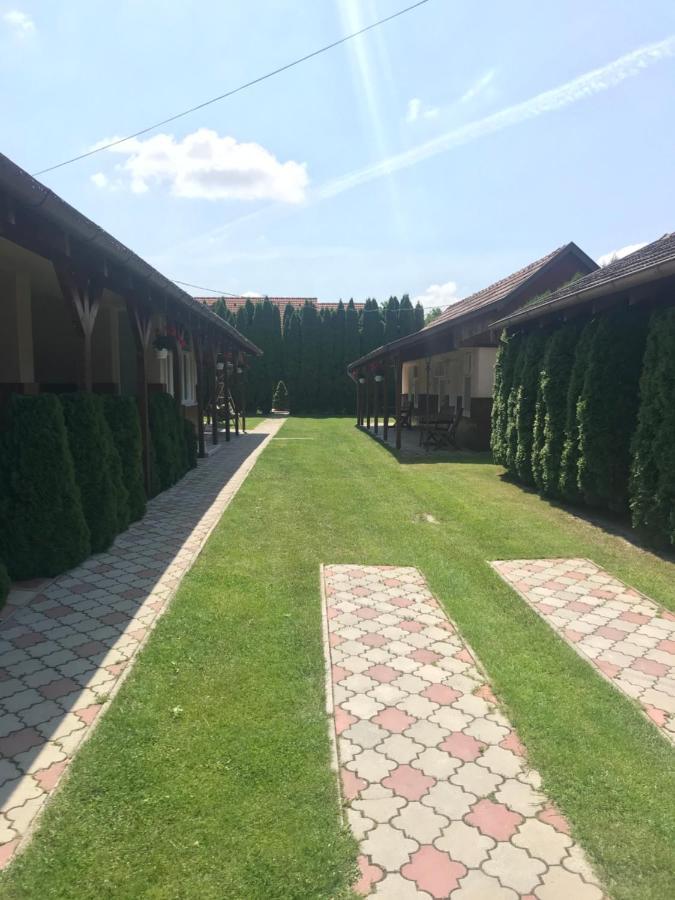 Apartman U Karla Veľký Meder المظهر الخارجي الصورة